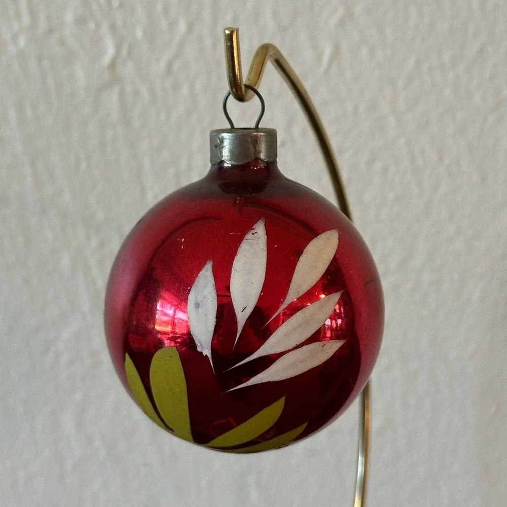 N/A vintage glass